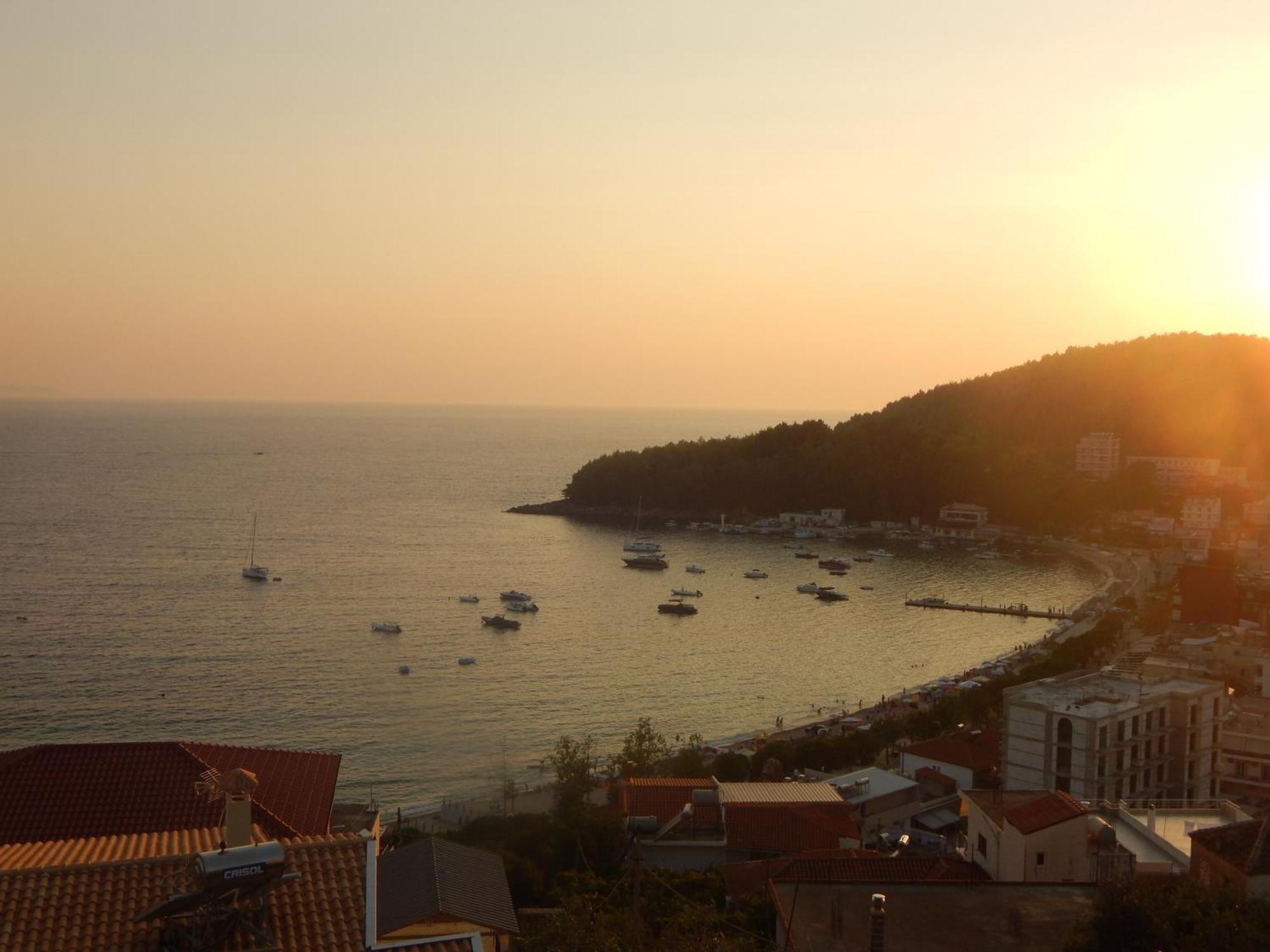 Bel Air Rooms Himarë Dış mekan fotoğraf