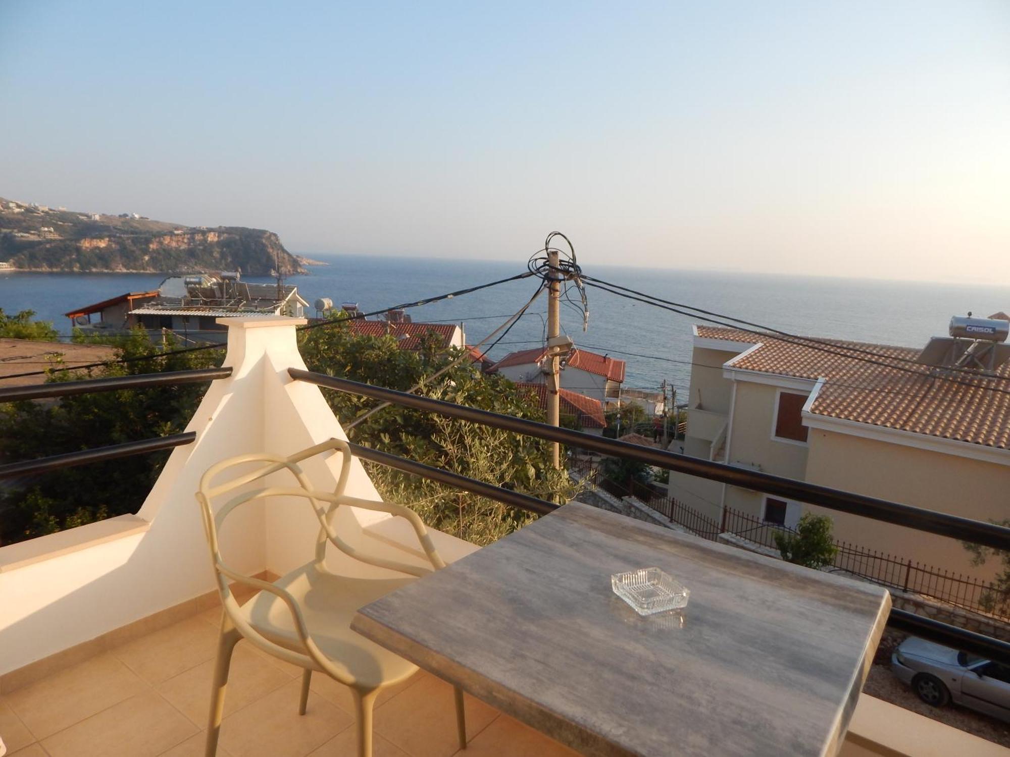 Bel Air Rooms Himarë Dış mekan fotoğraf