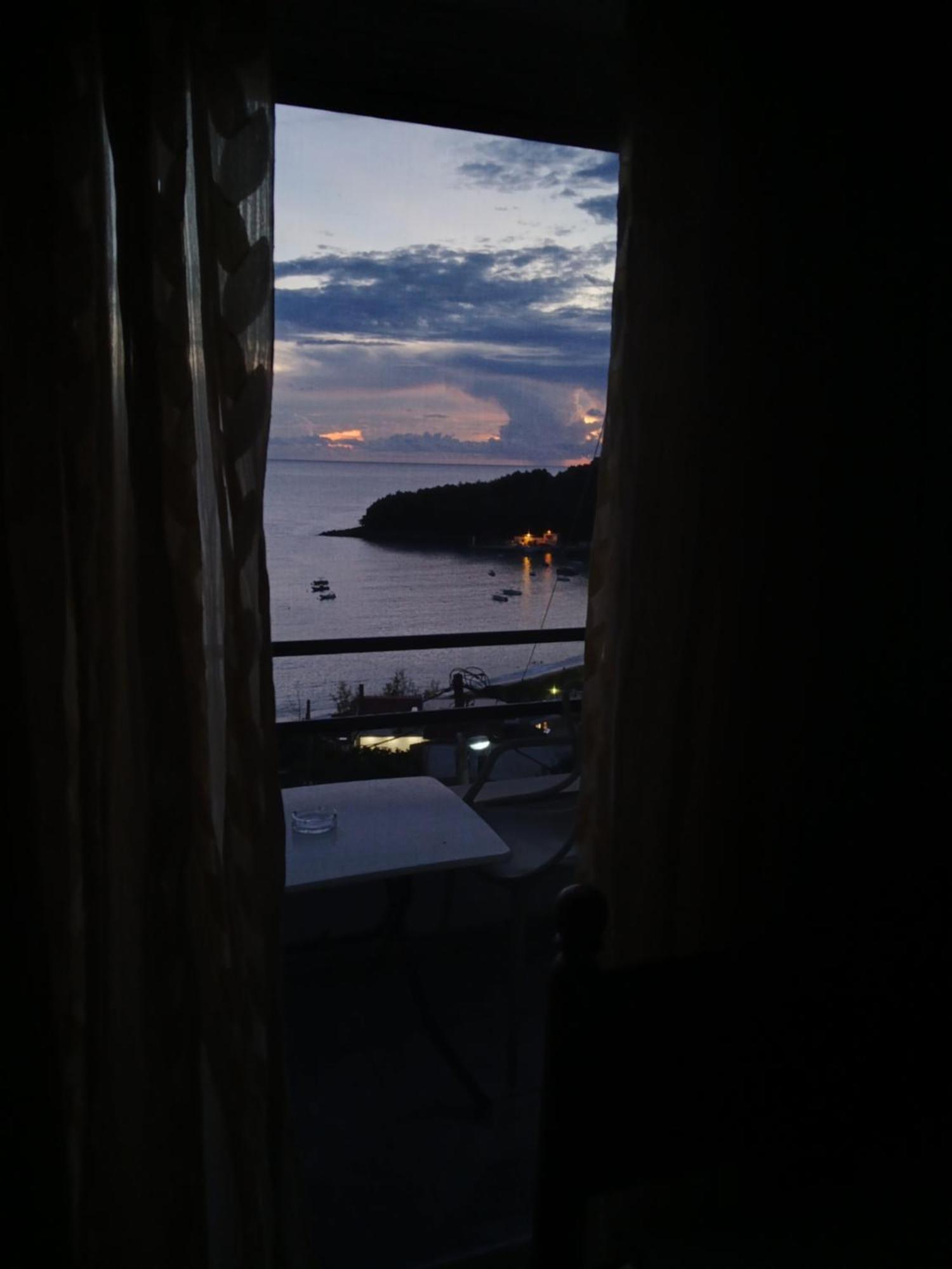 Bel Air Rooms Himarë Dış mekan fotoğraf