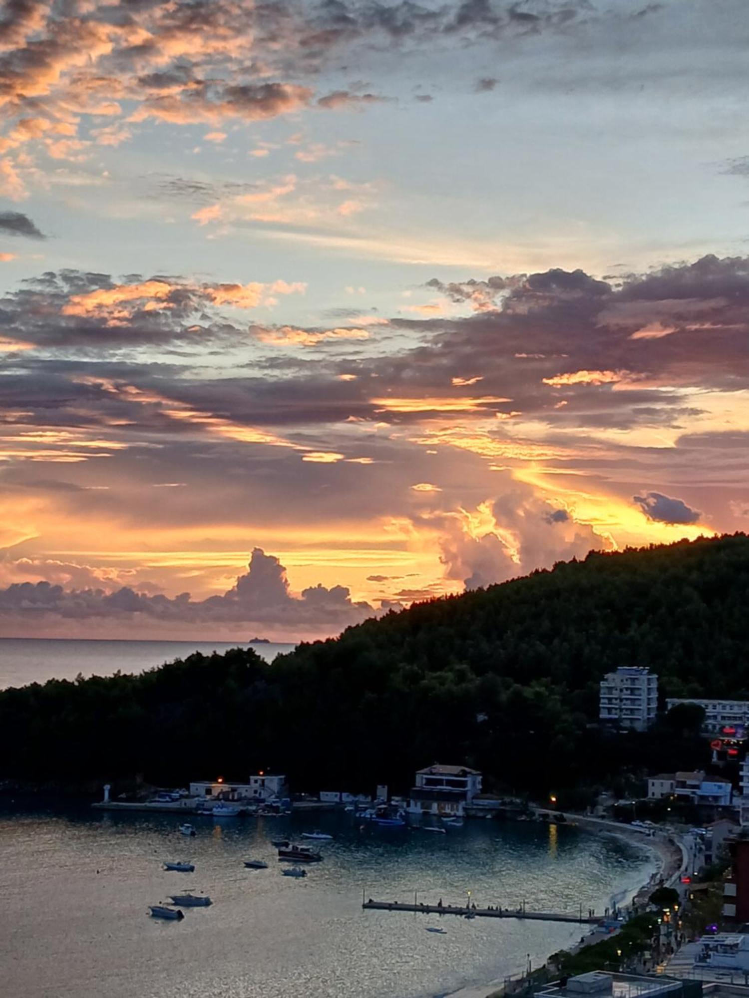 Bel Air Rooms Himarë Dış mekan fotoğraf